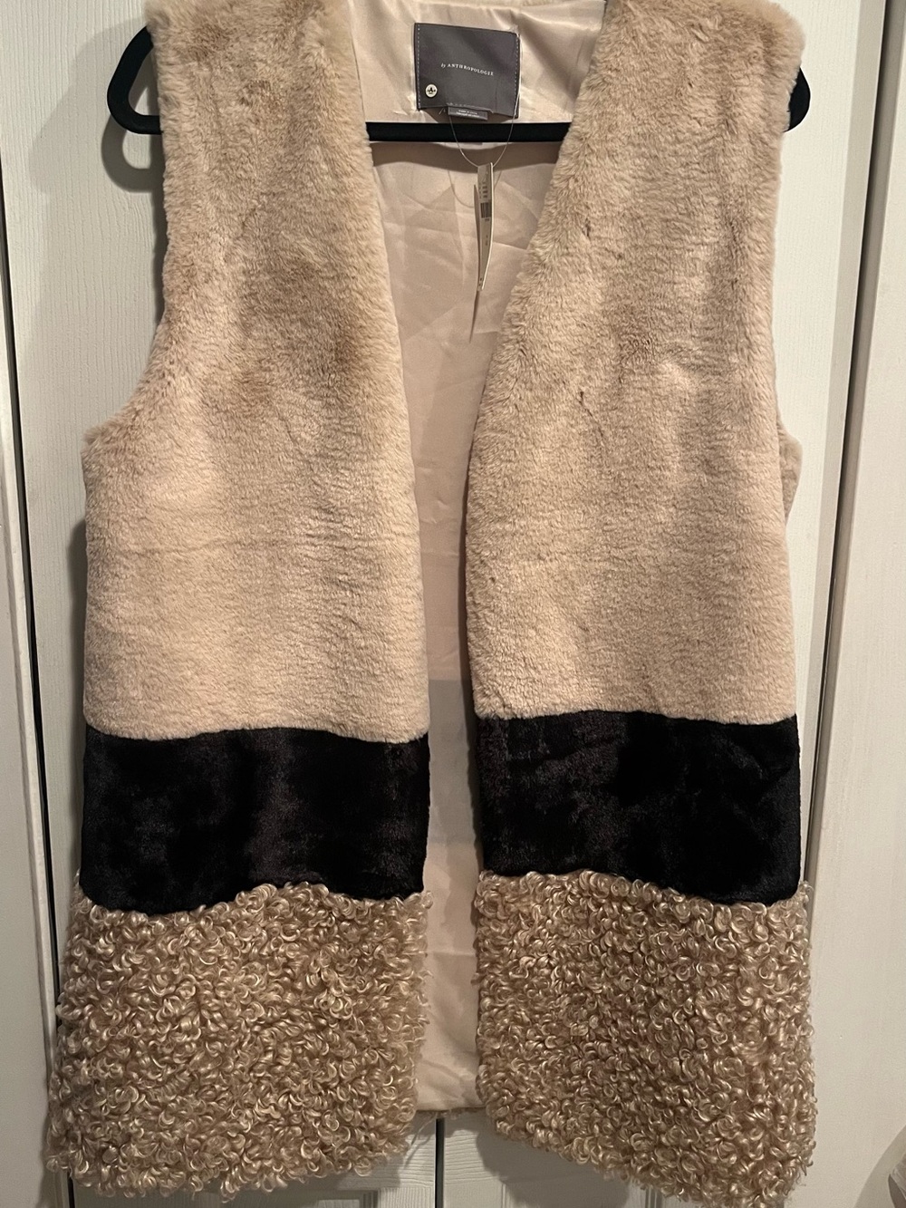 Anthropologie Beige and Black Faux Fur Colorblock Vest sz L NWT